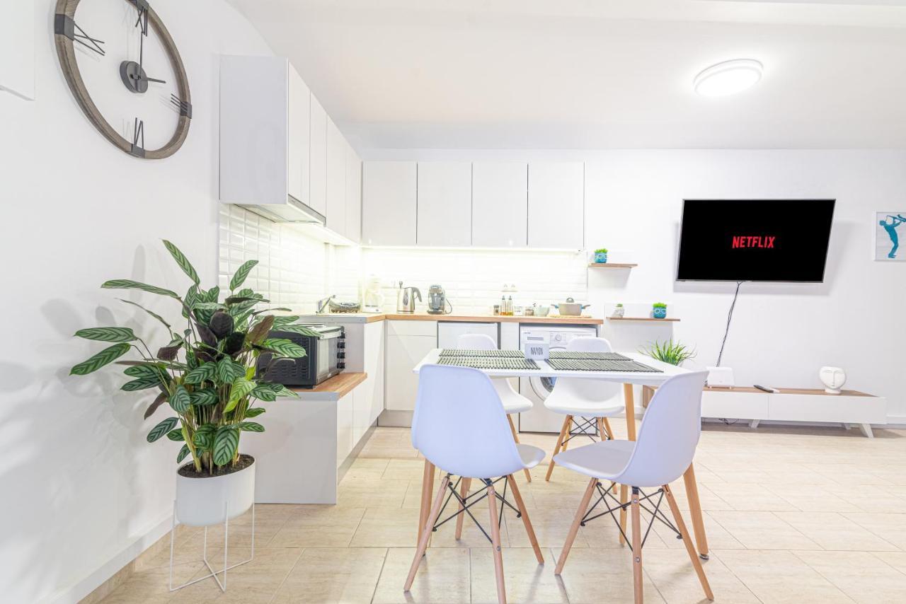 New Loft In The Heart Of City Center Heraklion  ภายนอก รูปภาพ