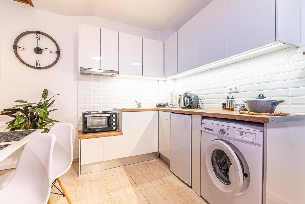 New Loft In The Heart Of City Center Heraklion  ภายนอก รูปภาพ